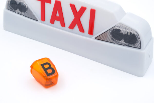 02 2025-16 ATA CABOCHON LETTRE B LUMINEUX CLASSIQUE